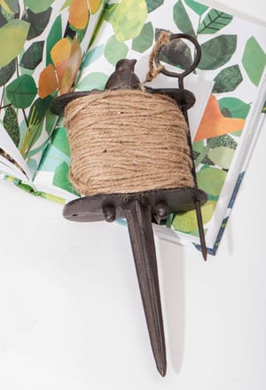 Bird on the wire: the indispensable garden string dispenser