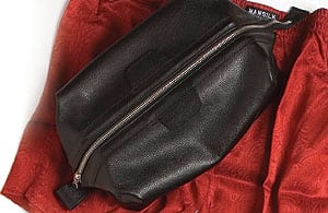 Daines and Hathaway Black Leather Washbag with metal frame