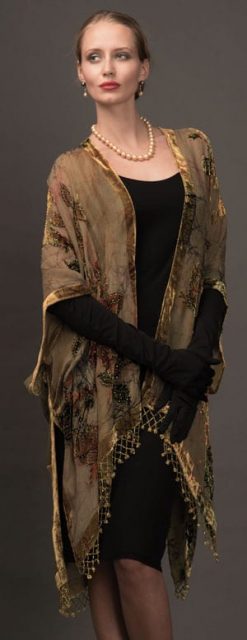 Gorgeous pure silk devore Chambord Kimono: Members save £70