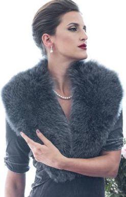 The New Fur Collection: Glamorous and subtle grey fox fur collar
