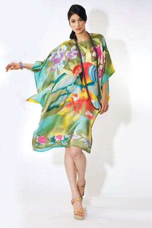 Gorgeous pure silk handGorgeous pure silk hand-painted Hawaiian Islands Tropical Parrot dress-painted Hawaiian Islands dress