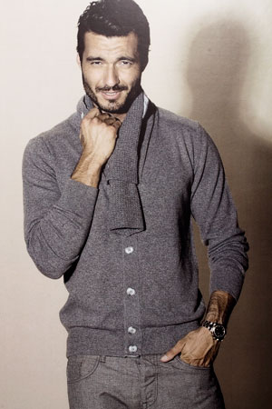 Stylish Italian men's cardigan in cashmere and silk