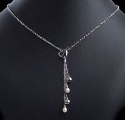 Silver Lulu Necklace for sweet romance