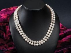 Enchanting new Tosca Necklace in natural pearls, diamonds and 18ct gold