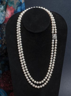 Long and beautiful: Pearl, Diamond and Gold double-strand 'Turandot' Necklace