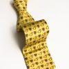 Vive La Chasse: Fox and Horn tie in pure silk on yellow