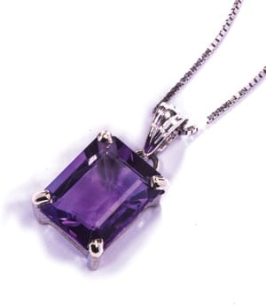 Violetta Necklace and Earrings Set in amethyst and white gold: Necklace