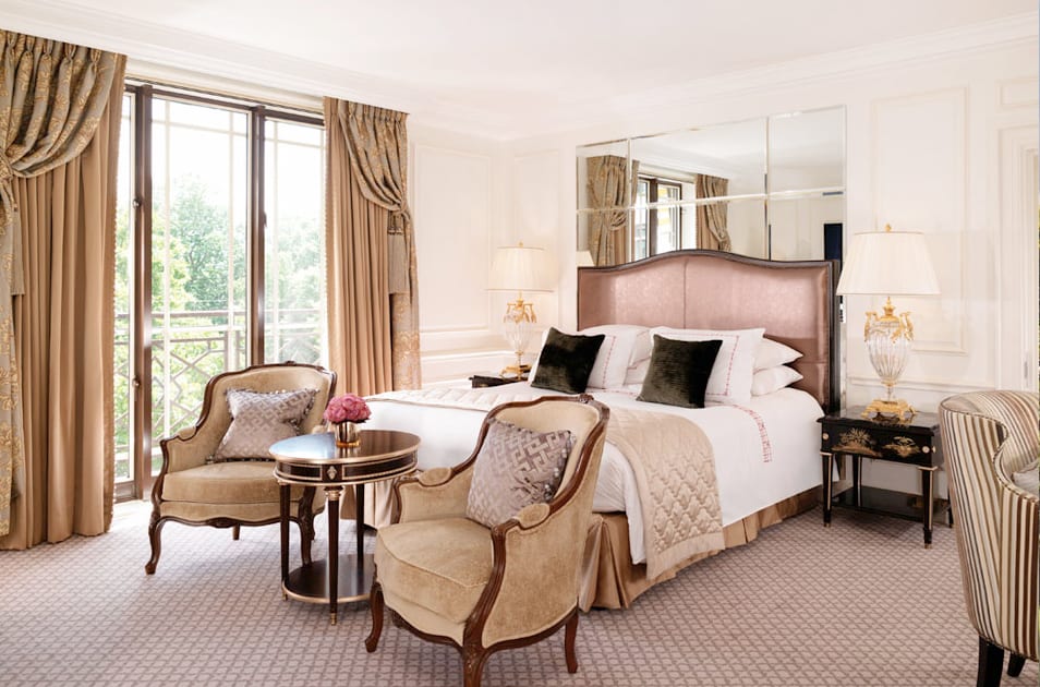 The Dorchester London, best rates for this, one of the world's most  desirable 5-star hotels: one of Members' favourites Dorchester London best  rates - CountryClubuk