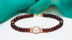 Fabulous new Diva Bracelet in garnet, gold and pearl from the Aria Collection