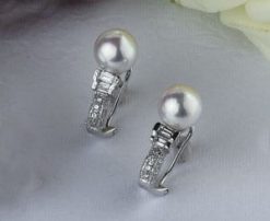 Fabulous high-quality natural Akoya pearl, diamond and 18ct white gold Minerva Earrings