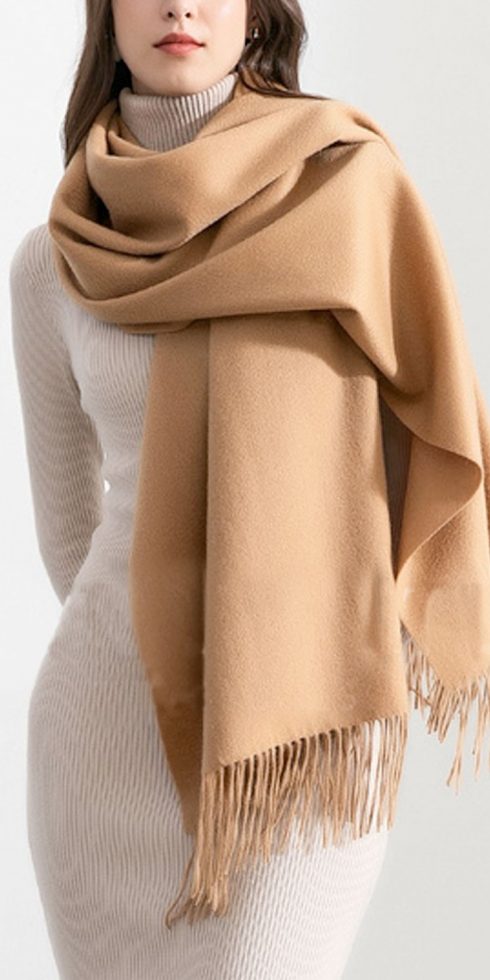 Luxuriously soft and thick 100% pure cashmere woven stole from