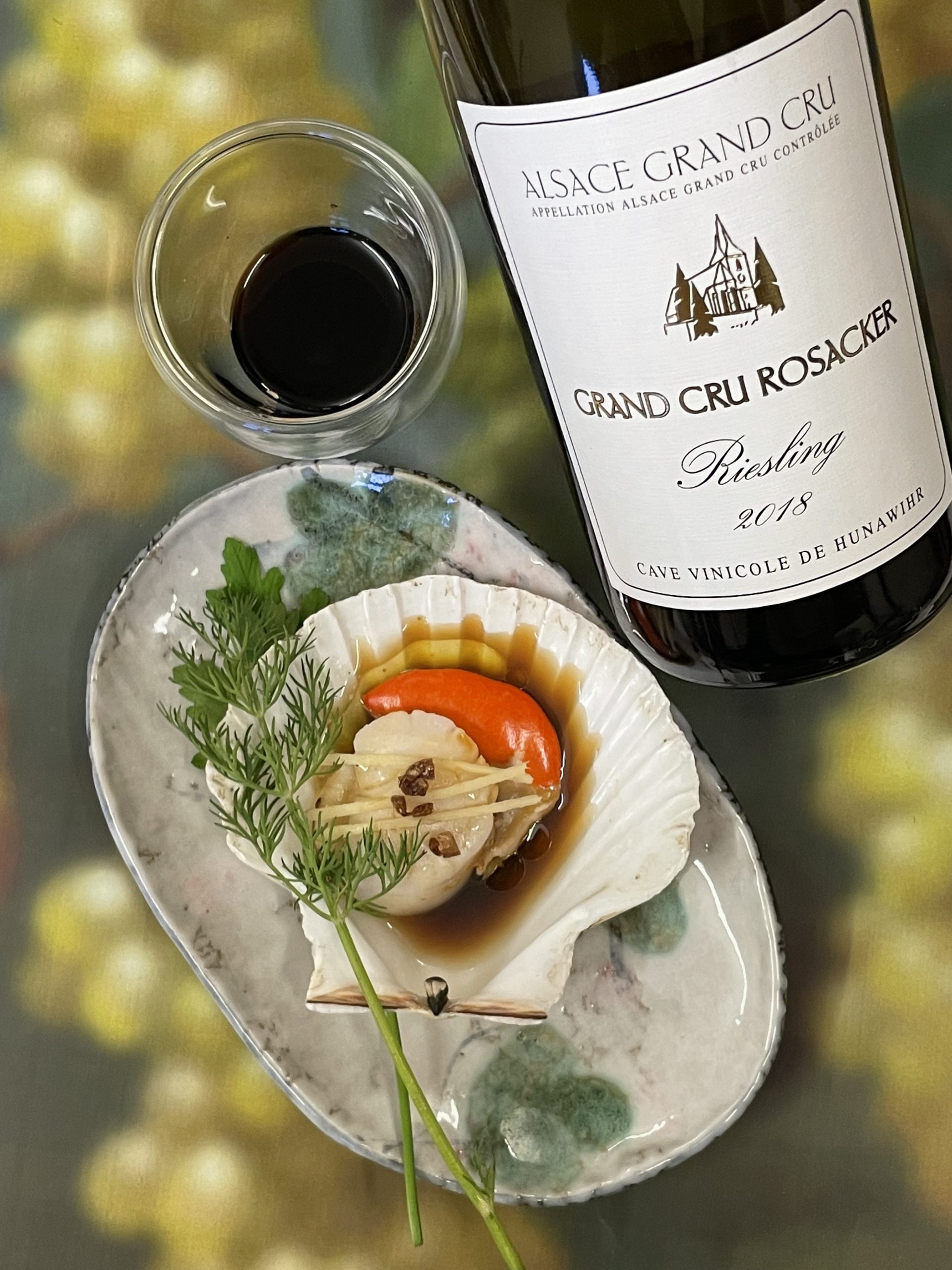 Instant gourmet seafood delight: sea-fresh, mouthwatering Scallops on ...