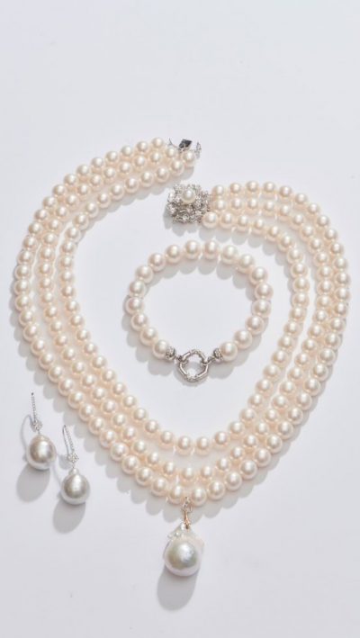 Pearl Sensation: the enchanting new Cascade Pearl, Diamond and 14ct Gold Three-Strand Necklace from the South Seas: it's pure haute couture - Image 2