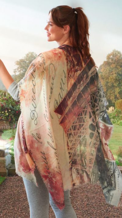 Garden Party: the new kimono wraps, stylish, versatile and chic cover-ups at home or away: Paris
