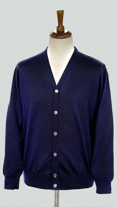 Massoti Italian knitwear: stylish classic cardigan in the very best 100% extrafine Australian Merino, designed and made in Italy: at our exclusive half price for Members!