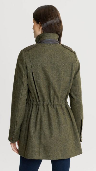 Really Wild Beaufort Tweed Longline Field Parka in pure merino wool: oh so stylish sporting and country jacket: elegant, warm and flatteringly well cut for looking good covert-side: in forest green pure wool herringbone, beautifully designed and tailored - Image 2