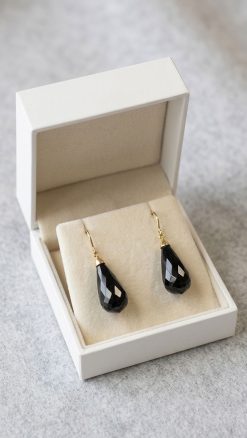 Effy New York Shadow Flame Onyx Earrings in luxury presentation box – 14ct gold 24.70 carat black onyx teardrop drop earrings