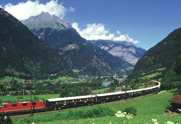 Belmond luxury rail journeys available through CountryClubuk Membership.