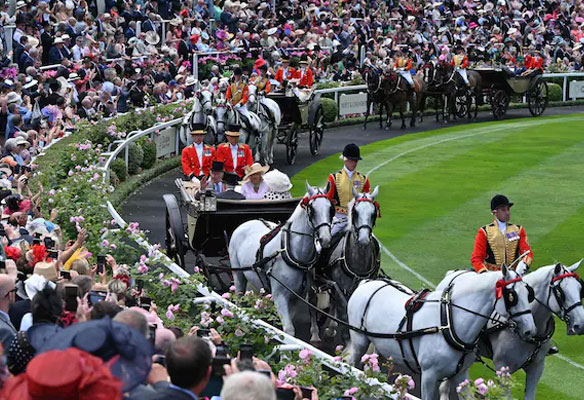 Exclusive Royal occasions and invitations arranged for CountryClubuk Members.